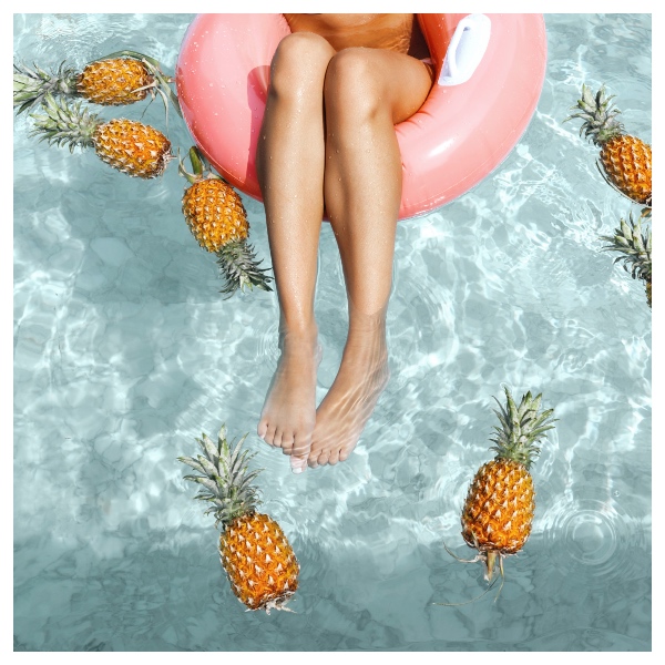 Ananas met roze zwembad instagram presets